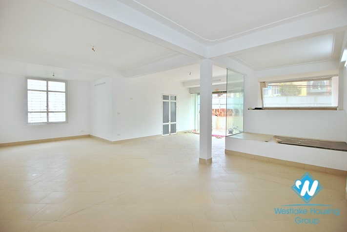 Nice house for rent in Au Co st, Tay Ho District